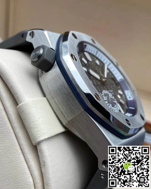 Audemars Piguet Royal Oak Offshore 15720ST.OO.A009CA.01 ZF Factory 1:1 Best Edition Replica Watch Gray Stainless Steel Strap